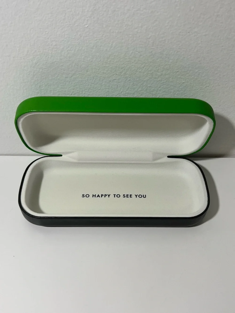 Kate Spade New York Eye Glasses Sunglasses Clamshell Portable Travel Case Clutch
